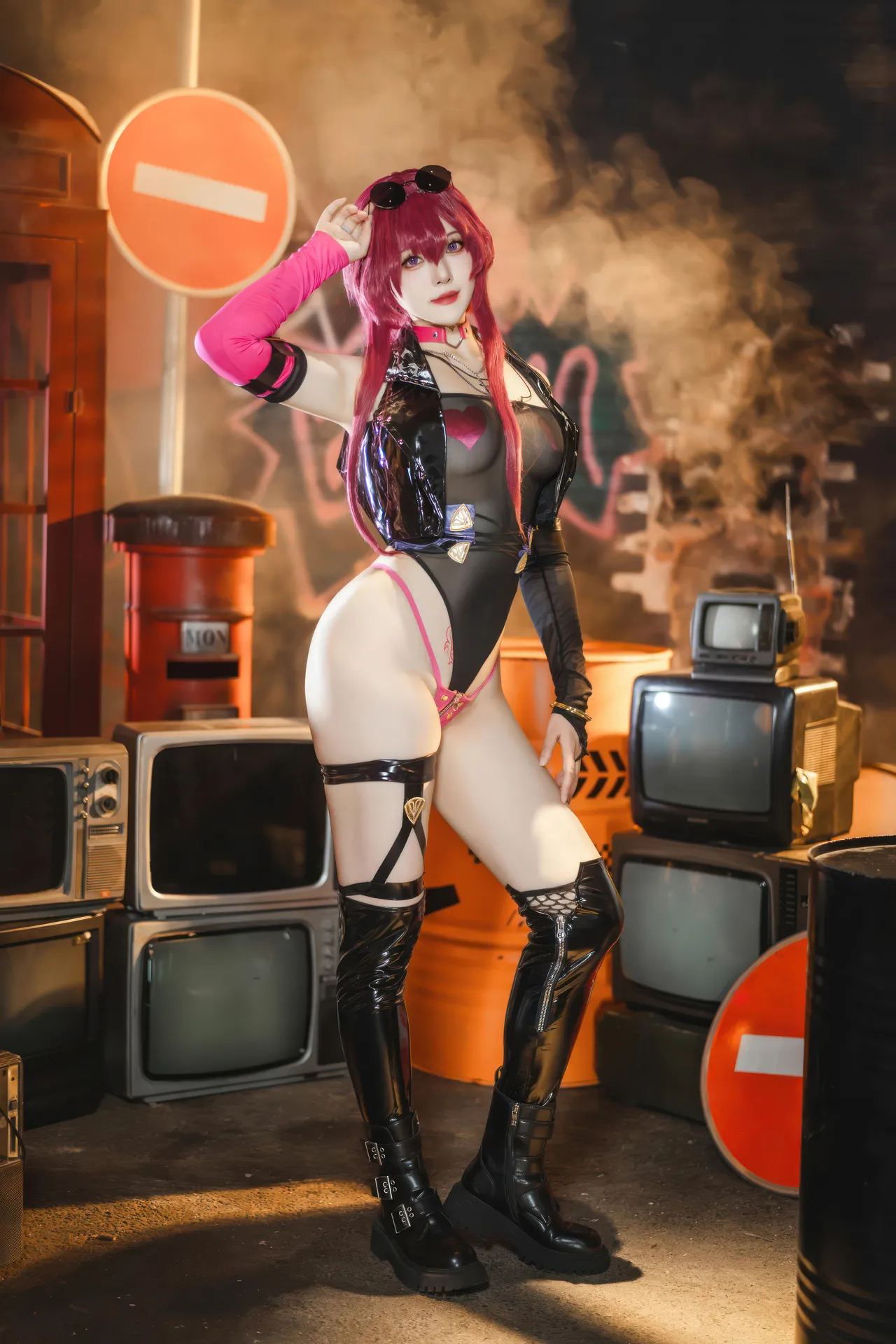 Natsuko夏夏子 - 崩坏：星穹铁道 卡芙卡 dishwasher同人-erohere0.webp